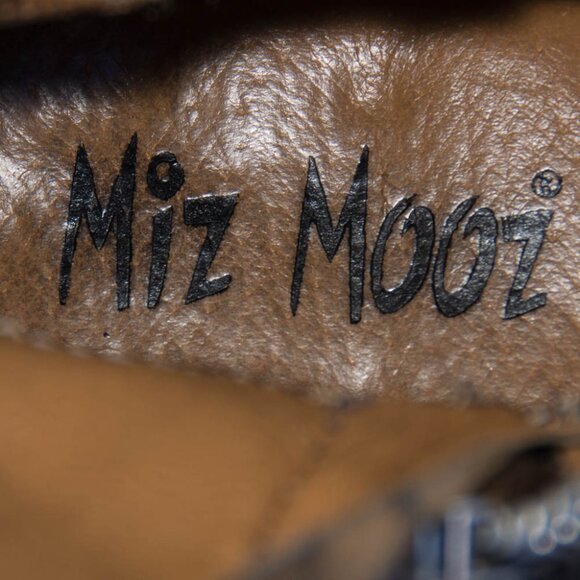 Miz Mooz Cowboy Boot with outside Zipper Size 10 - Picture 3 of 9